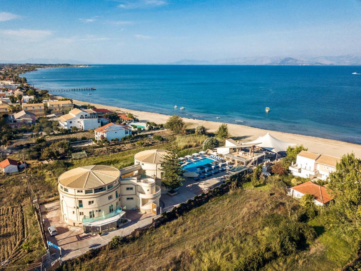 Island Kavos Hotel Exterior photo